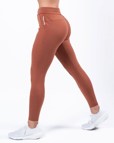 Alphalete 4-Way Stretch Jogger Bronze | 697XQNSFD