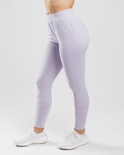 Alphalete 4-Way Stretch Jogger Lilac Haze | 867FYOBJC