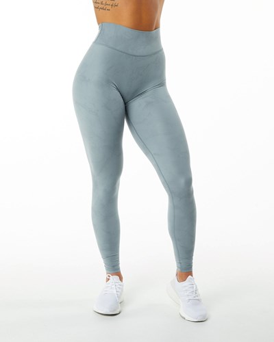 Alphalete All-Purpose Luxury Legging Washed Denim | 952SHAREN