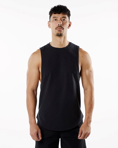 Alphalete Fitted Performance Tank Blackout | 479EOFSMK