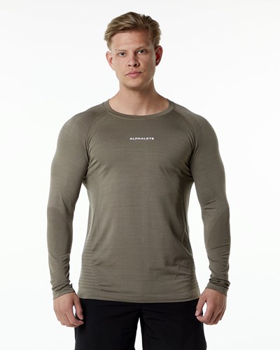 Alphalete High Performance Seamless Long Sleeve Tee Cedar | 956QIJMDA
