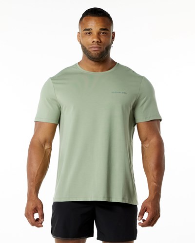 Alphalete Relaxed Fit Tee Sage | 120ITAQNE